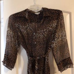 Shell: 100% Silk; Lining: 100%s Polyester